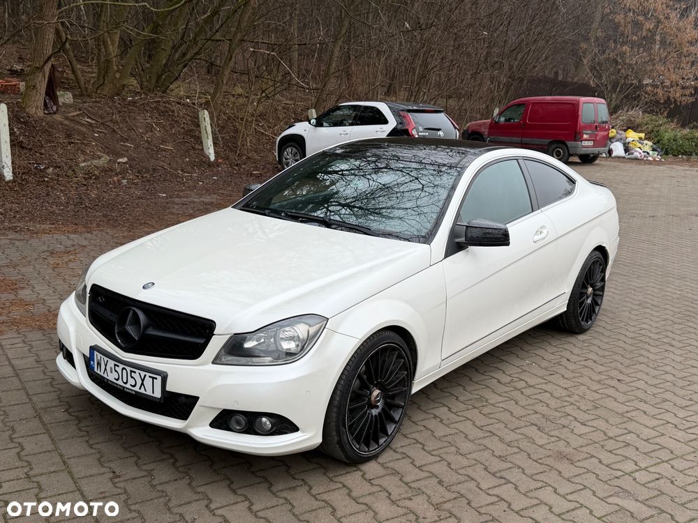 Mercedes-Benz Klasa C 180 BlueEFFICIENCY 7G-TRONIC - 14