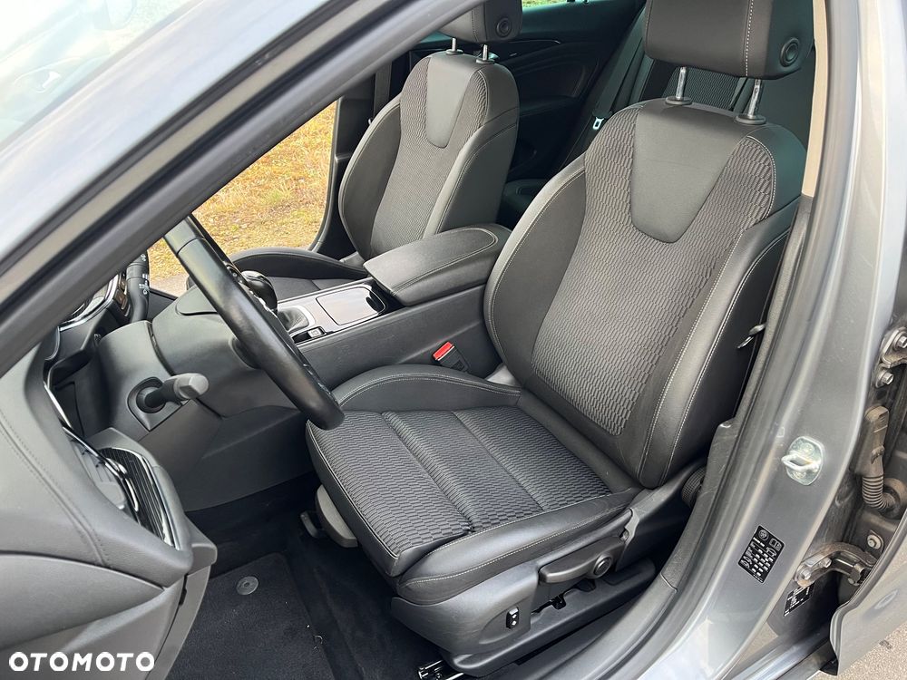 Opel Insignia 2.0 Exclusive - 6