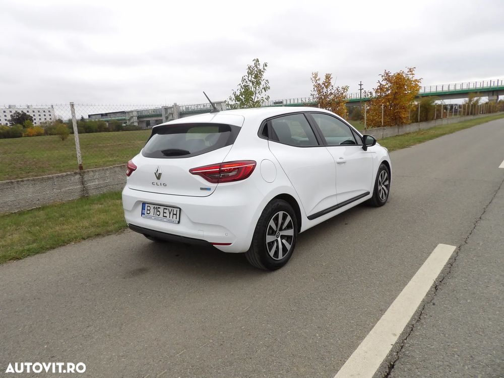 Renault Clio - 6