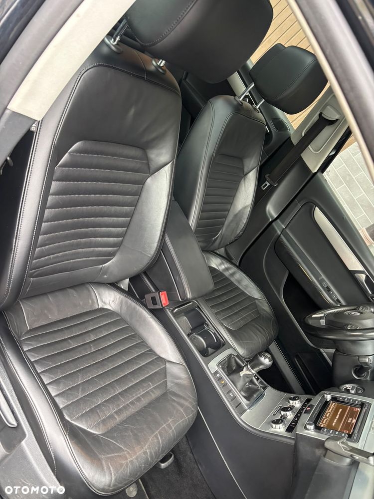 Volkswagen Passat 2.0 Blue TDI SCR Highline - 13