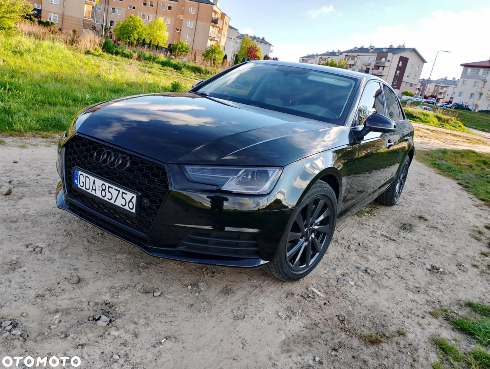Audi A4 - 1