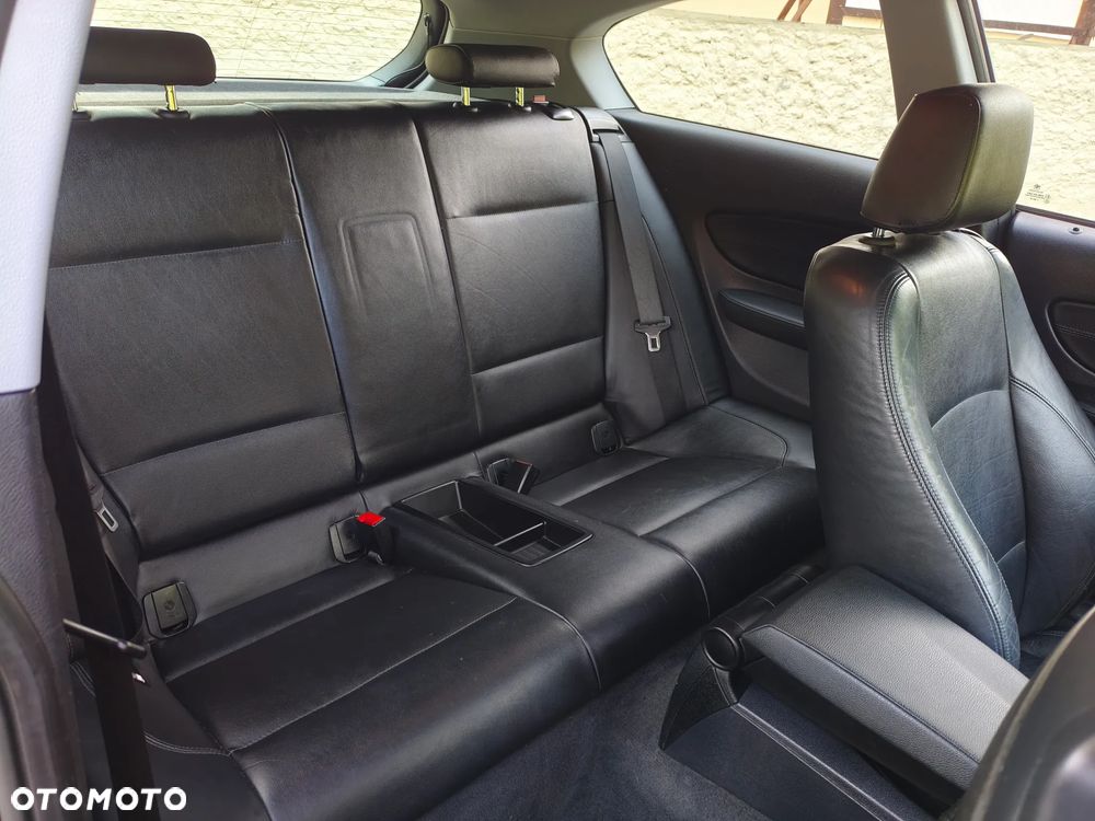 BMW Seria 1 - 8