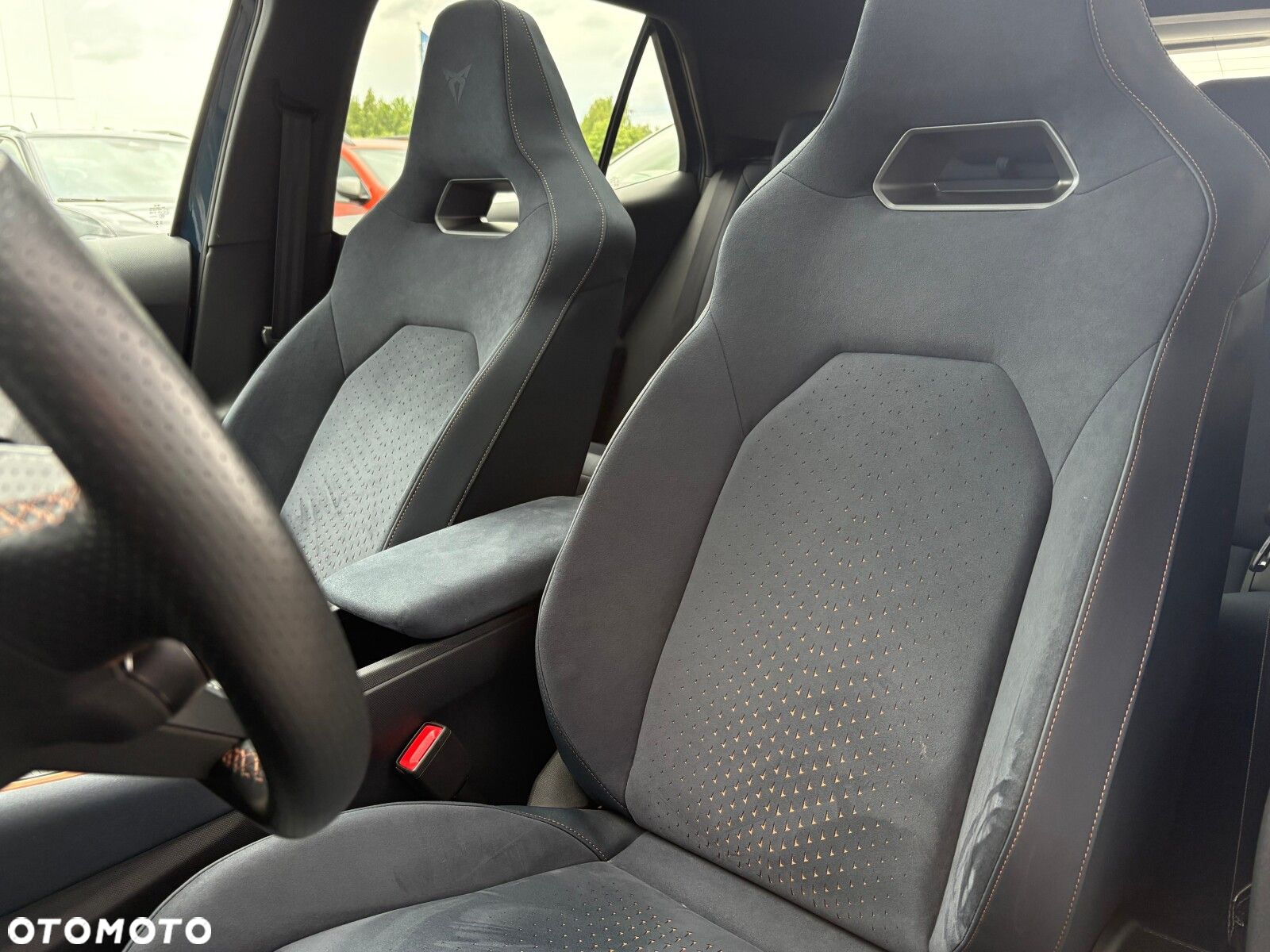 Cupra Born - 12