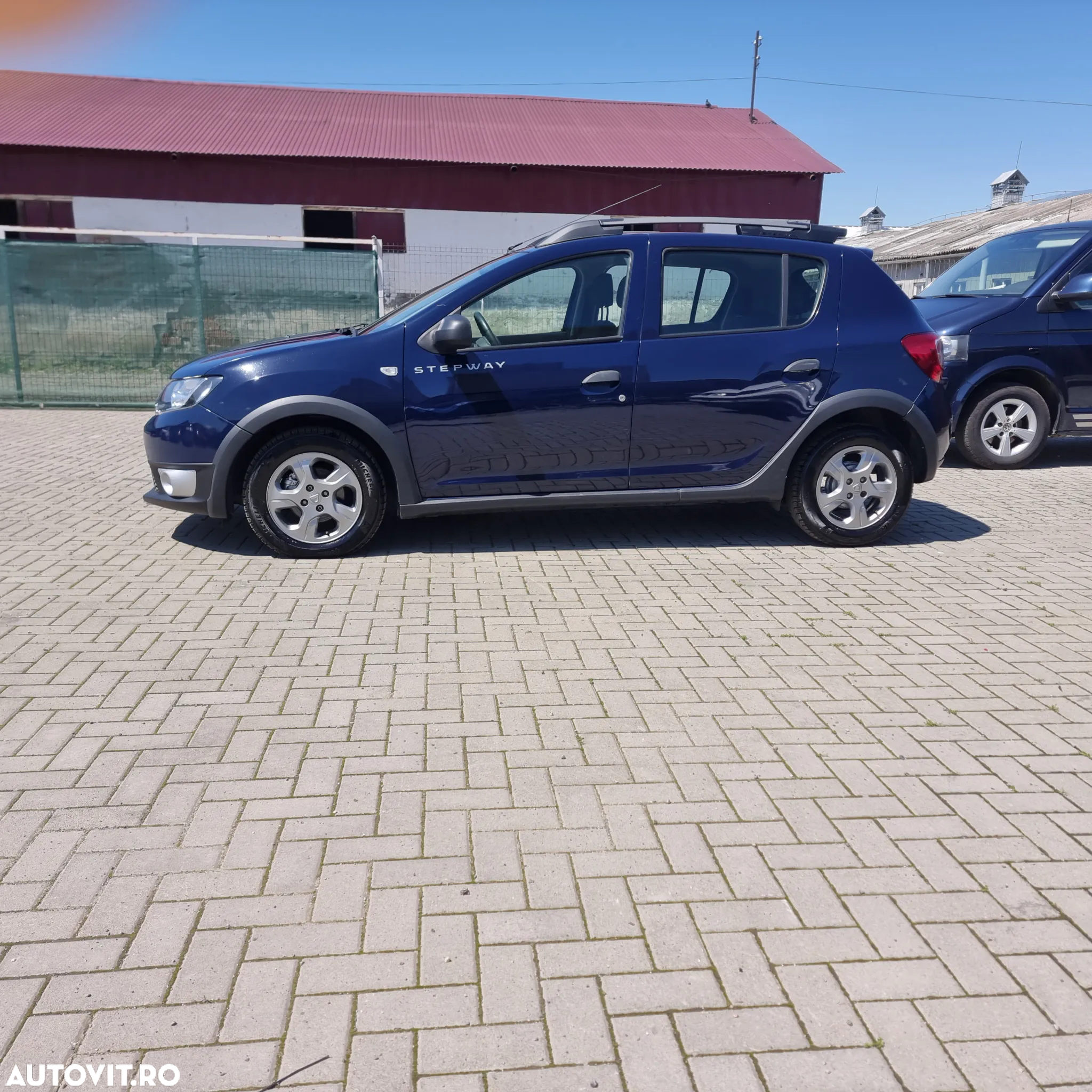 Dacia Sandero 1.2 16V 75 Laureate - 16