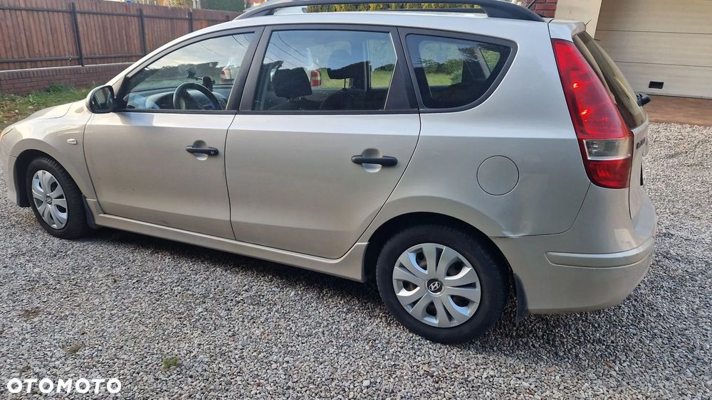 Hyundai i30 1.6 CRDi Base + World Cup - 2