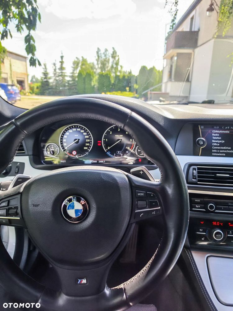 BMW Seria 5 520d - 17