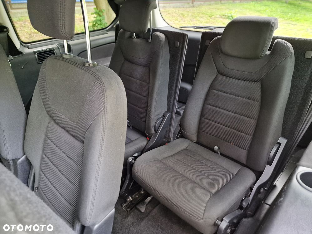 Ford Galaxy 2.0 TDCi DPF Titanium - 34