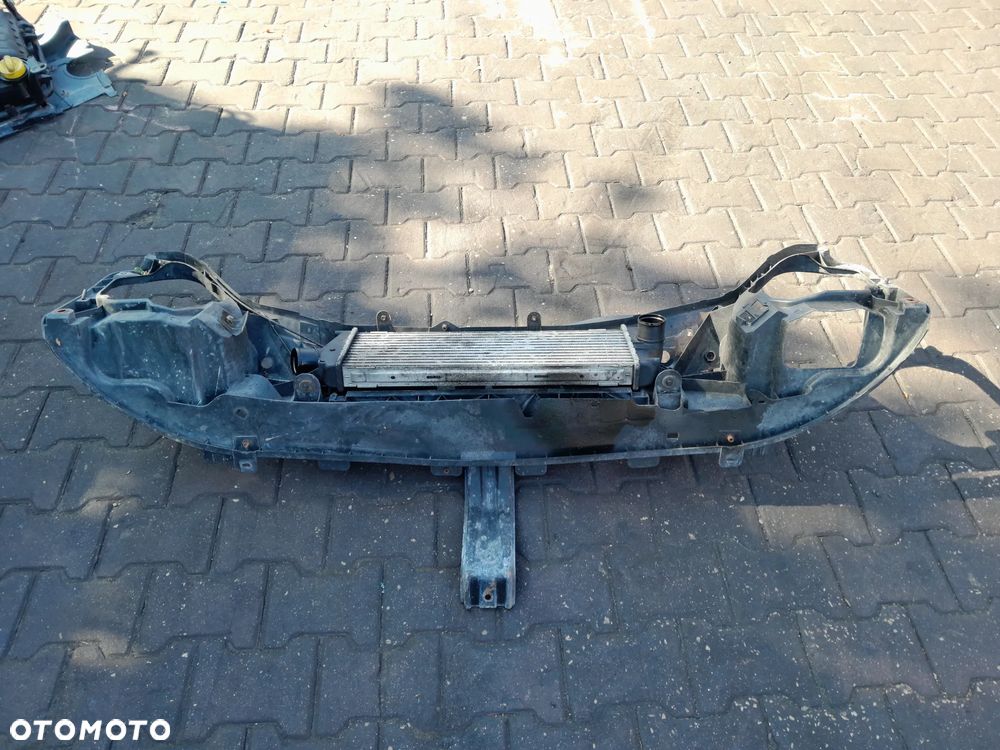 Pas przedni wzmocnienie czołowe RENAULT Trafic II lift 06-14r. 2.5 DCI - 4