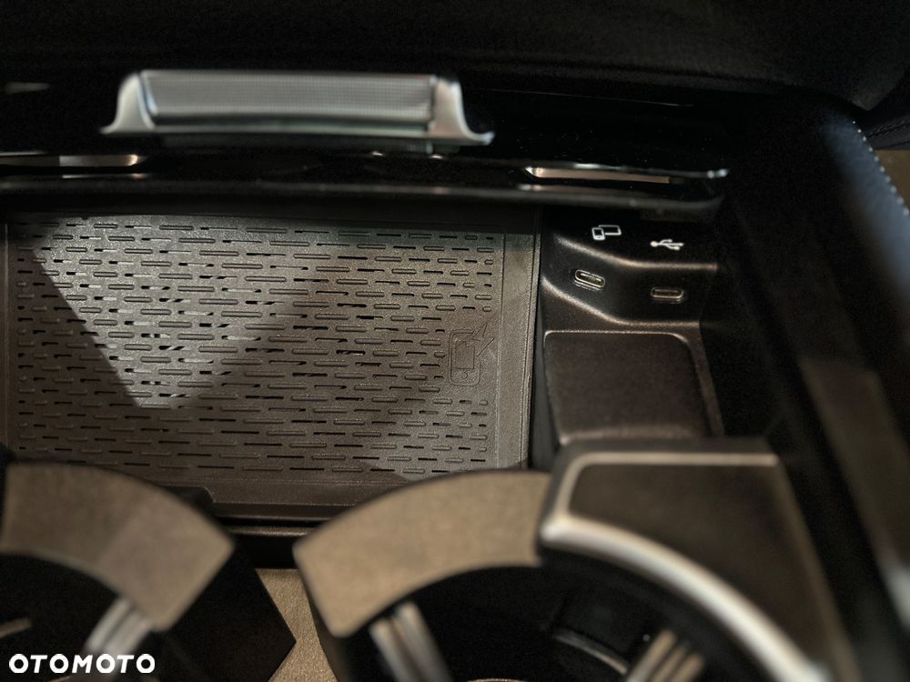 Mercedes-Benz GLE - 23