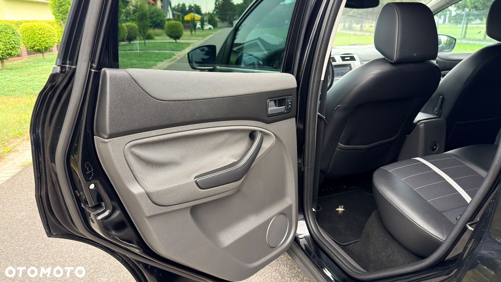 Ford Kuga 2.0 TDCi Titanium - 13