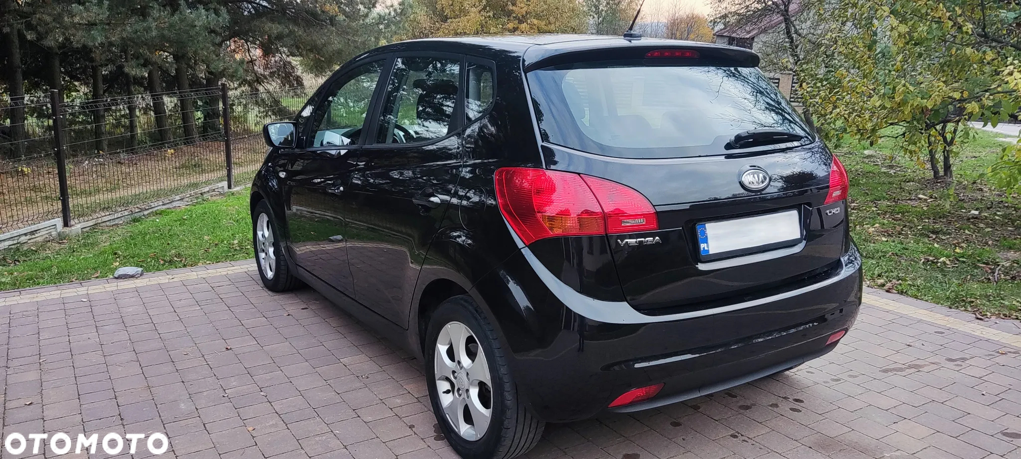 Kia Venga - 7