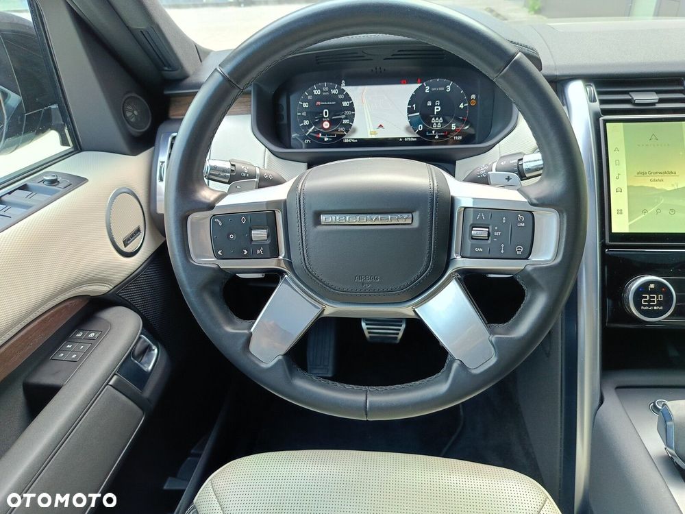 Land Rover Discovery - 17