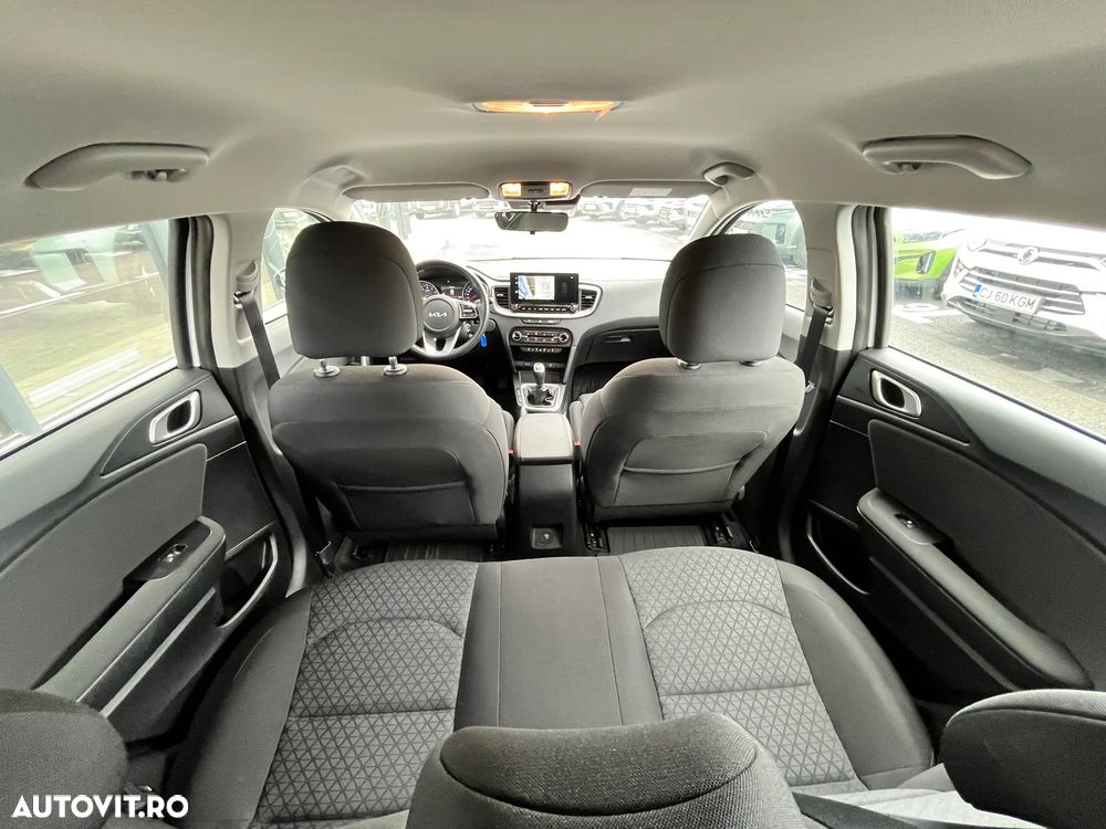 Kia Ceed 1.5 T-GDI 6MT Best - 18