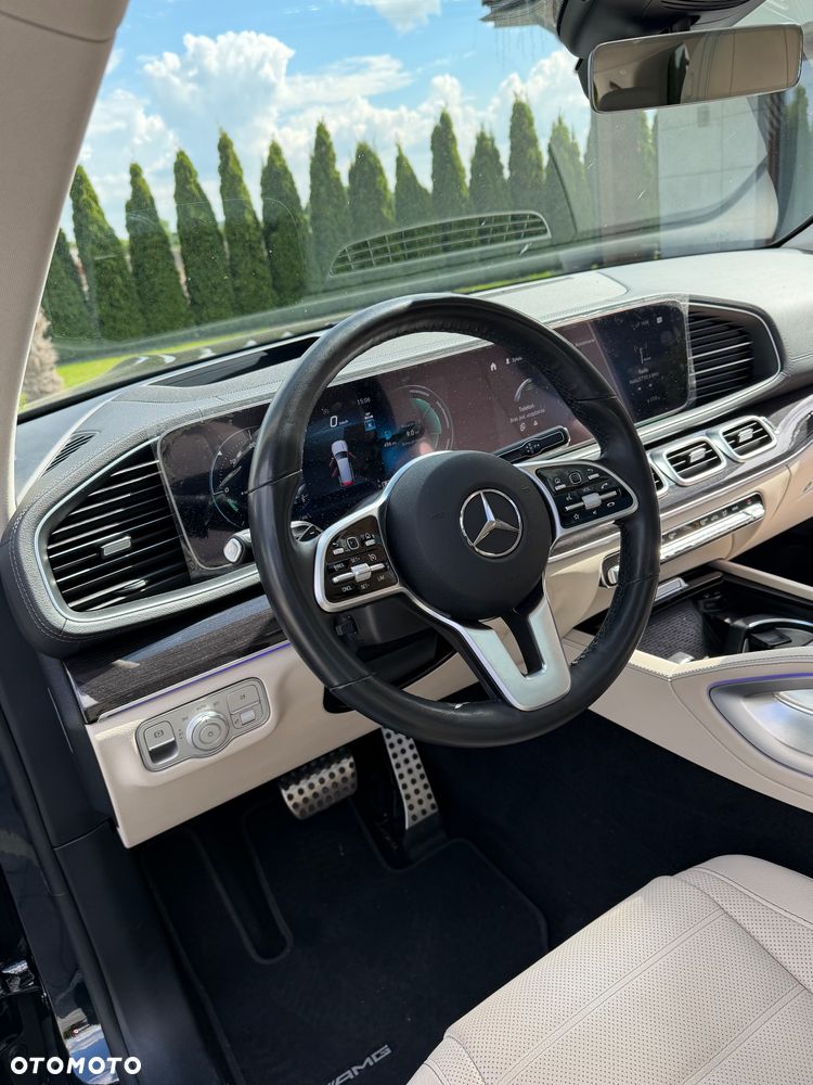 Mercedes-Benz GLS - 18
