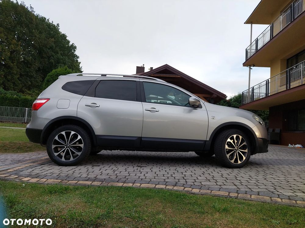 Nissan Qashqai+2 - 13