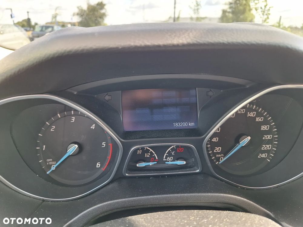 Ford Focus - 12