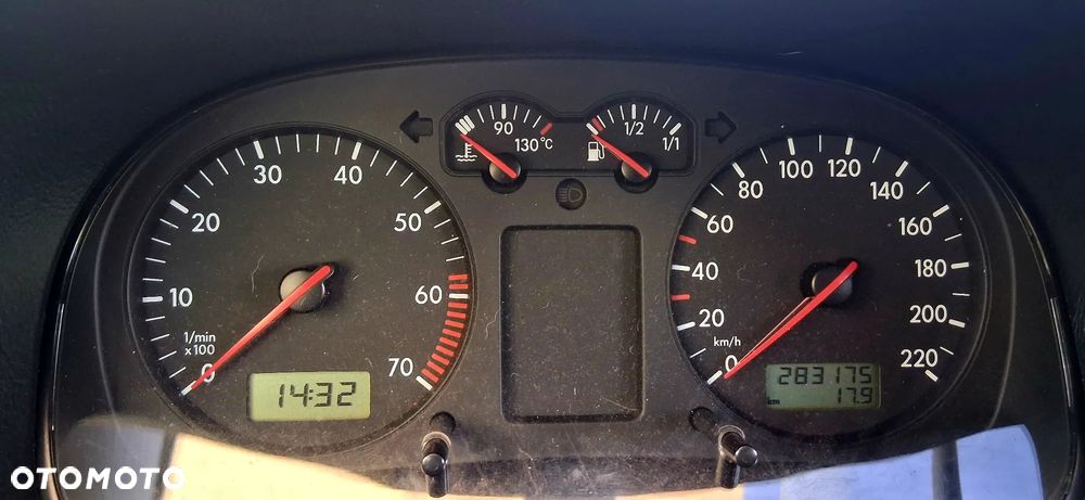 Volkswagen Golf 1.4 Basis - 9