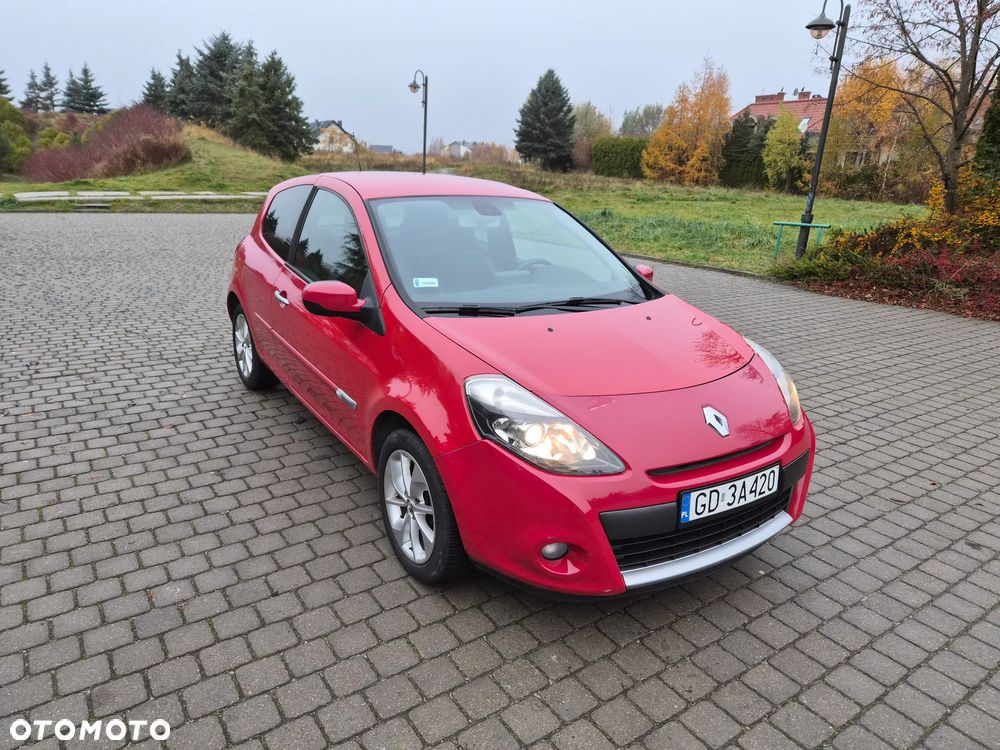 Renault Clio 1.6 16V 110 TomTom Edition - 7