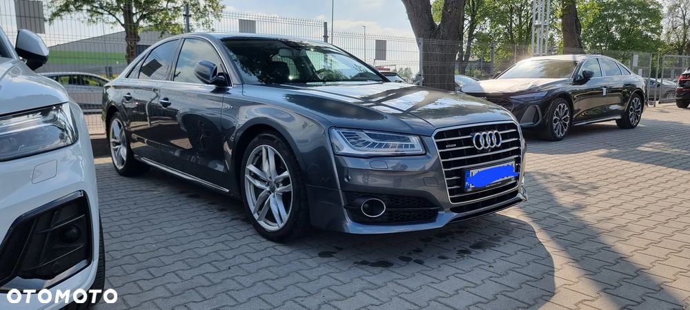 Audi A8 4.2 TDI clean diesel Quattro - 1