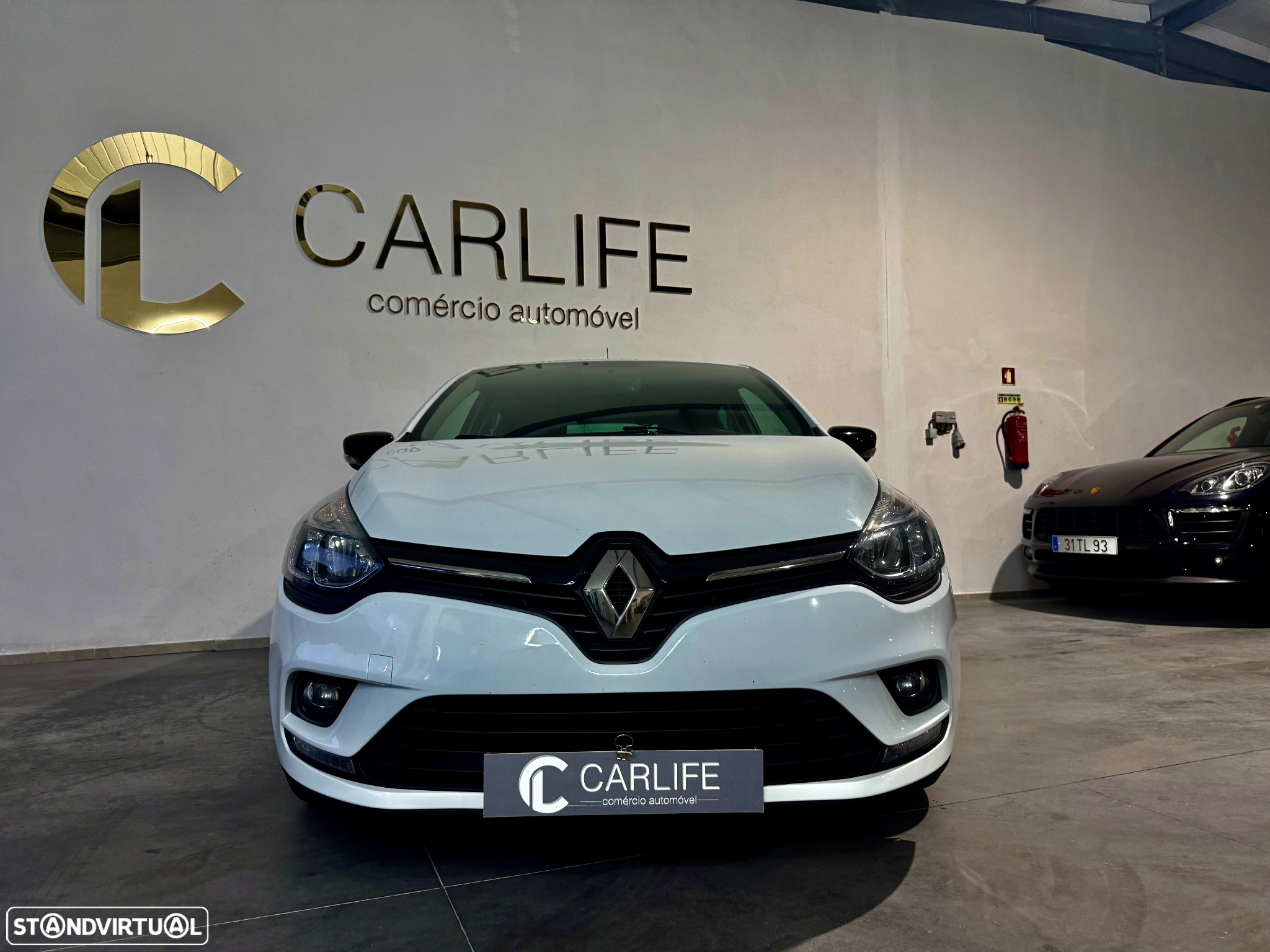 Renault Clio 1.0 TCe Limited - 22
