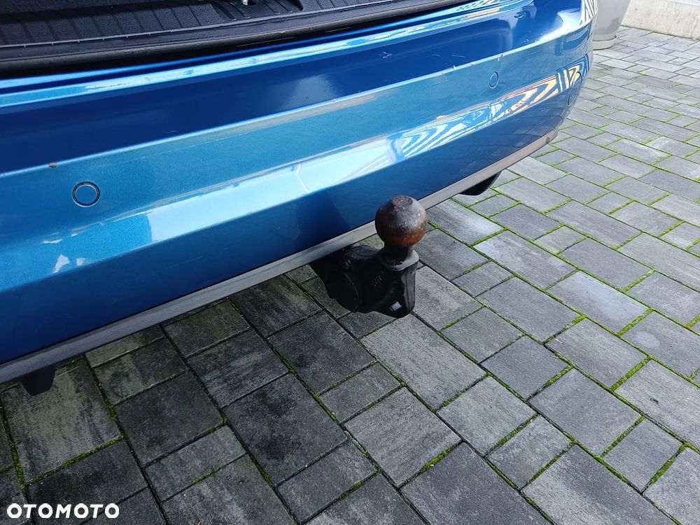 Volkswagen Touran 1.4 TSI BMT Highline - 35