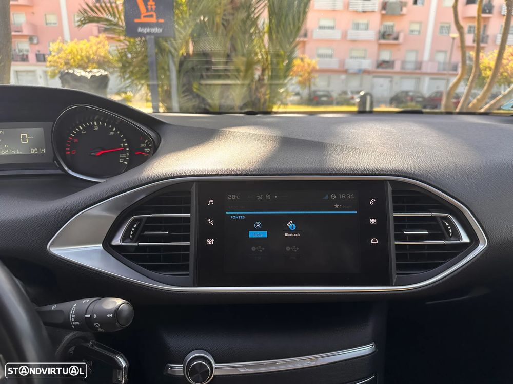 Peugeot 308 SW 1.5 BlueHDi Business Line - 27