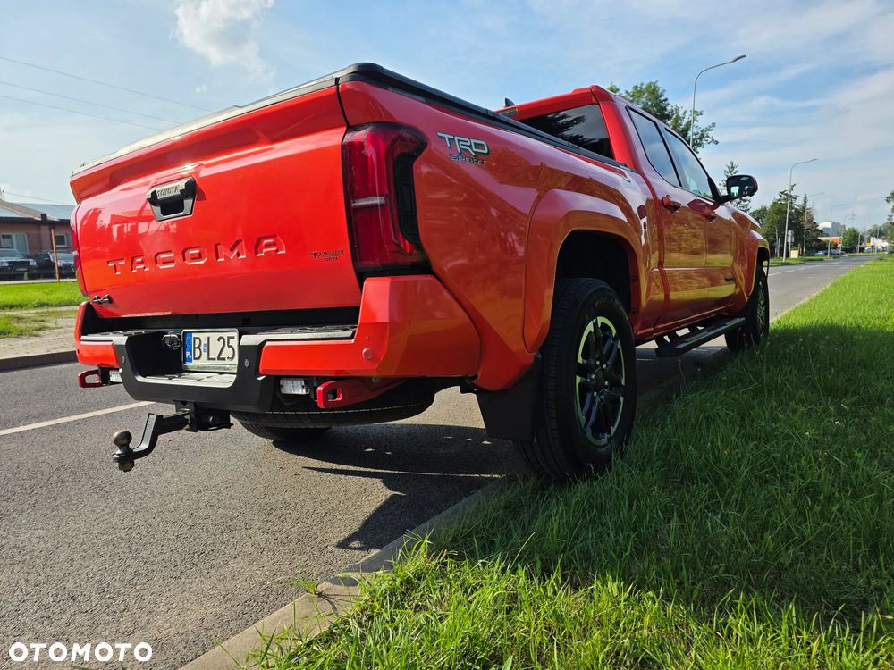 Toyota Tacoma - 36
