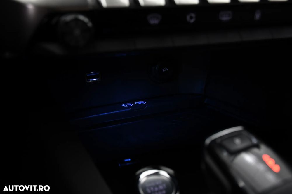 Peugeot 3008 PureTech 130 Stop & Start GPF EAT8 Allure - 36