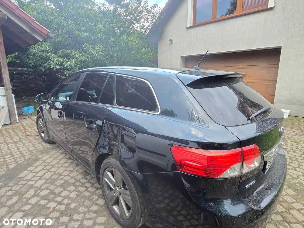 Toyota Avensis - 3