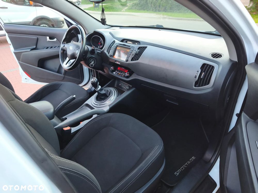 Kia Sportage 1.7 CRDI Business Line 2WD - 12