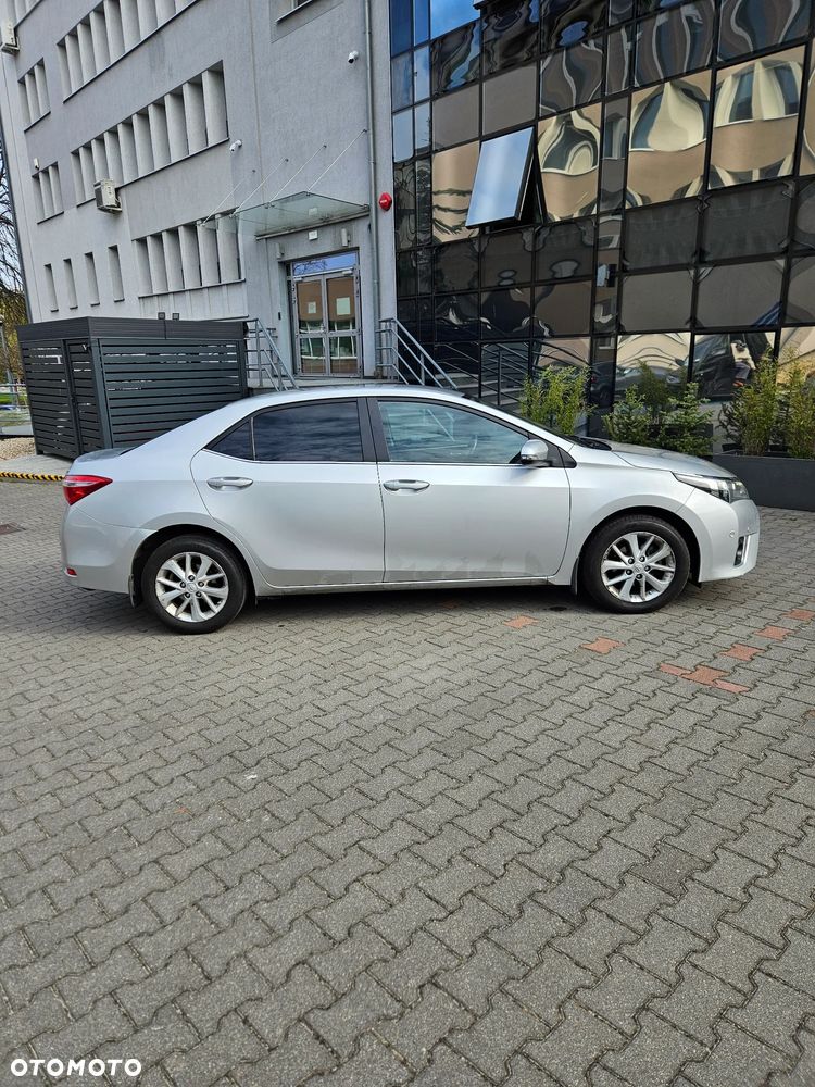 Toyota Corolla 1.6 Prestige - 3