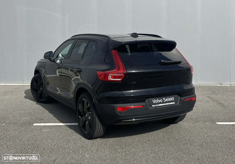 Volvo XC 40 2.0 B3 Black Edition - 5