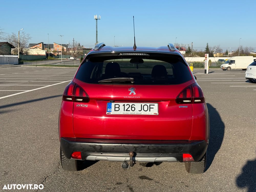 Peugeot 2008 PureTech 110 Stop&Start EAT6 Allure - 11