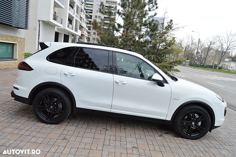 Porsche Cayenne - 29