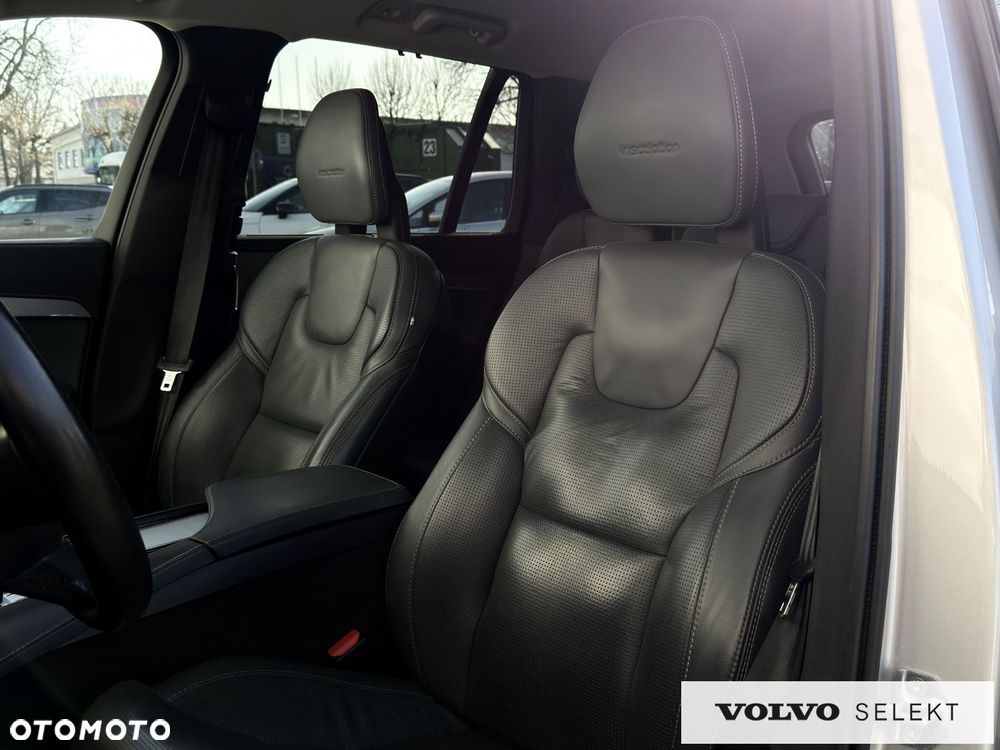 Volvo XC 90 - 20