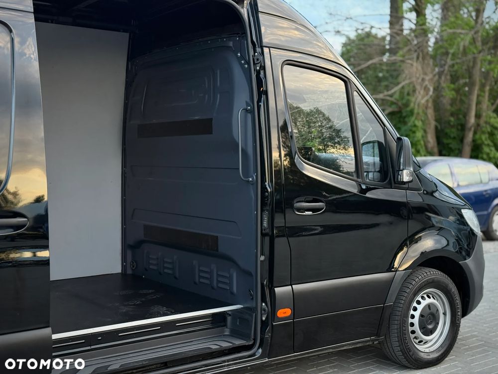 Mercedes-Benz Sprinter 314 CDI / Maxi L3 H2 / 2020 Rok Produkcji /  Automat 7G Tronic / 2.143cm3 OM651 / Czarny / Zarejestrowany w PL - 7