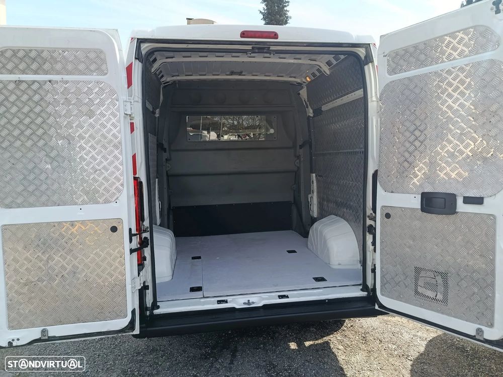 Citroën Jumper 2.0 HDI L2H2 **7 Lugares** - 9