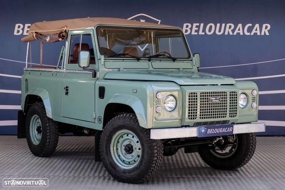 Land Rover Defender 90 SW 2.5 Td5 E - 1