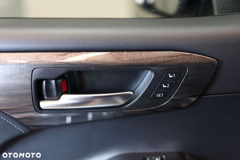 Toyota Highlander - 12