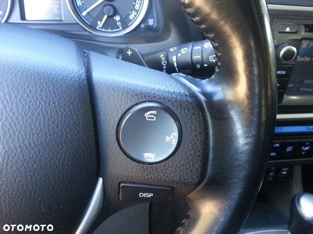 Toyota Auris 1.6 Premium MM - 22