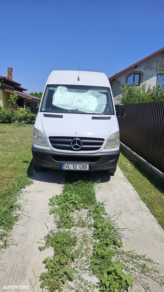 Mercedes-Benz Sprinter - 1