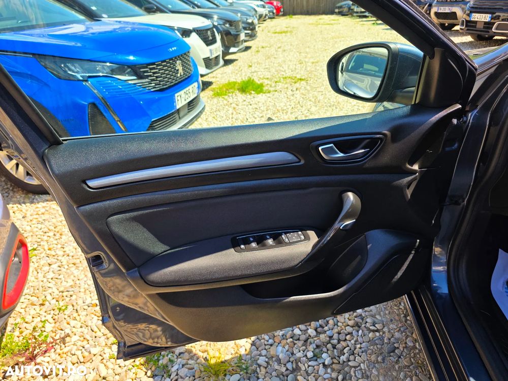 Renault Megane BLUE dCi Limited - 21
