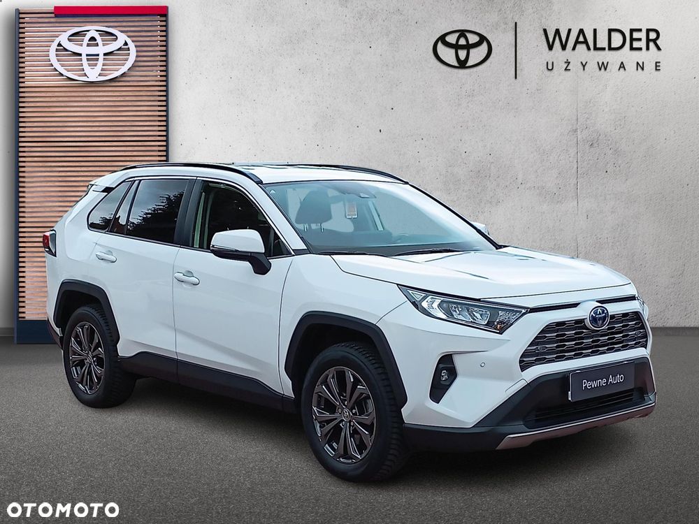 Toyota RAV4 - 8