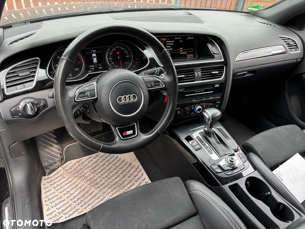Audi A4 Avant 2.0 TDI DPF clean diesel quattro S tronic S line Sportpaket - 13
