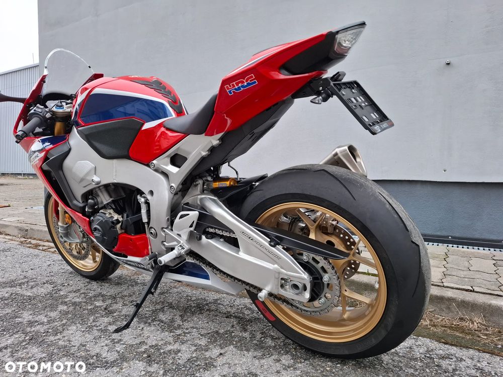Honda CBR - 7