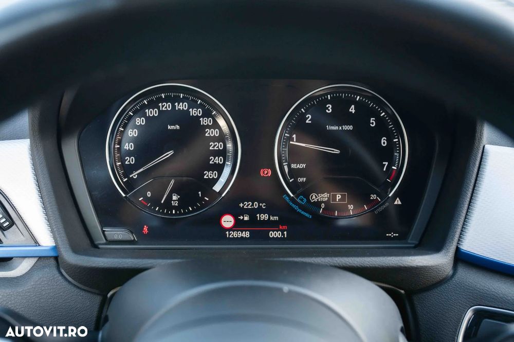 BMW X1 xDrive20i AT M Sport - 16