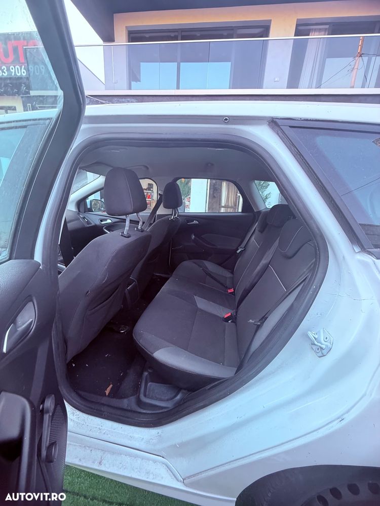 Ford Focus 1.6 TDCI DPF Trend - 5