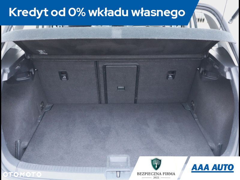 Volkswagen Golf - 13