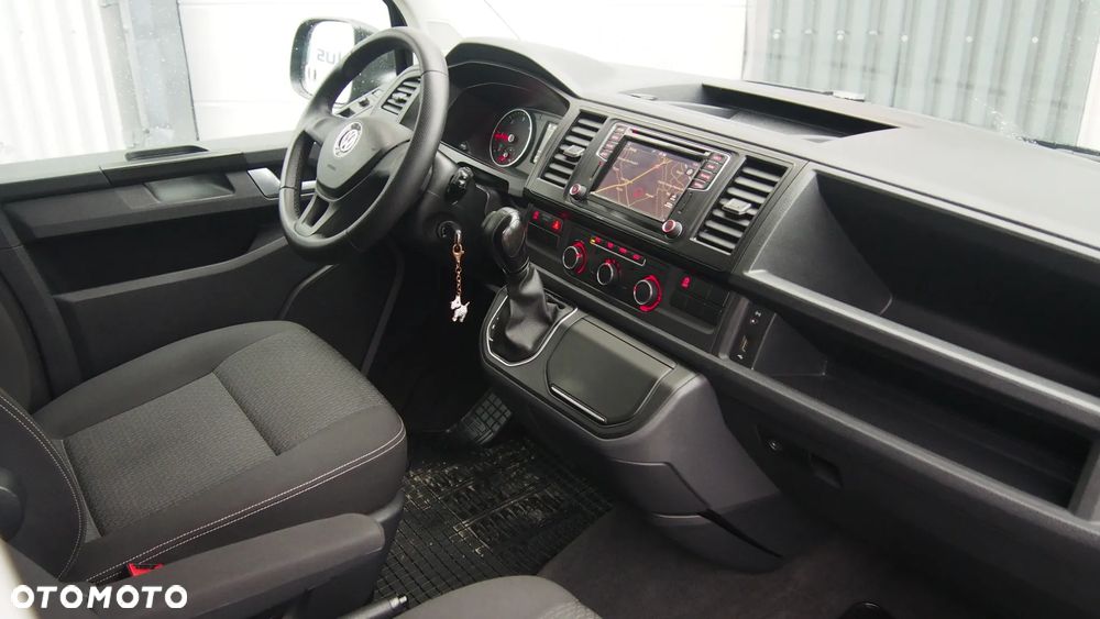 Volkswagen Multivan 2.0 TDI L1 Trendline 4Motion DSG - 20