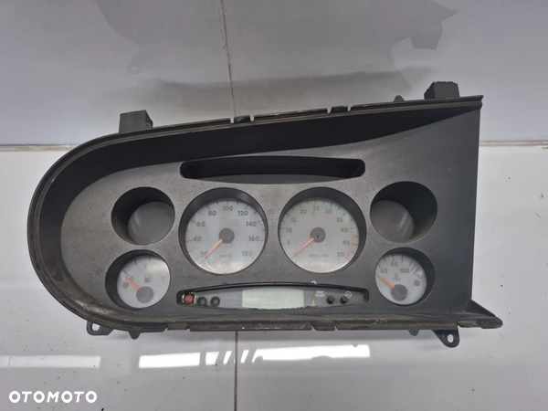 LICZNIK ZEGARY IVECO DAILY 99-06